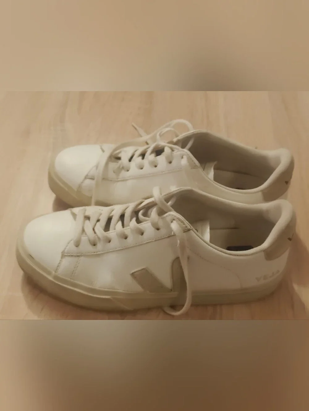Veja Campo White Natural Grey Suede Sneakers Women’s US 9 Leather Casual